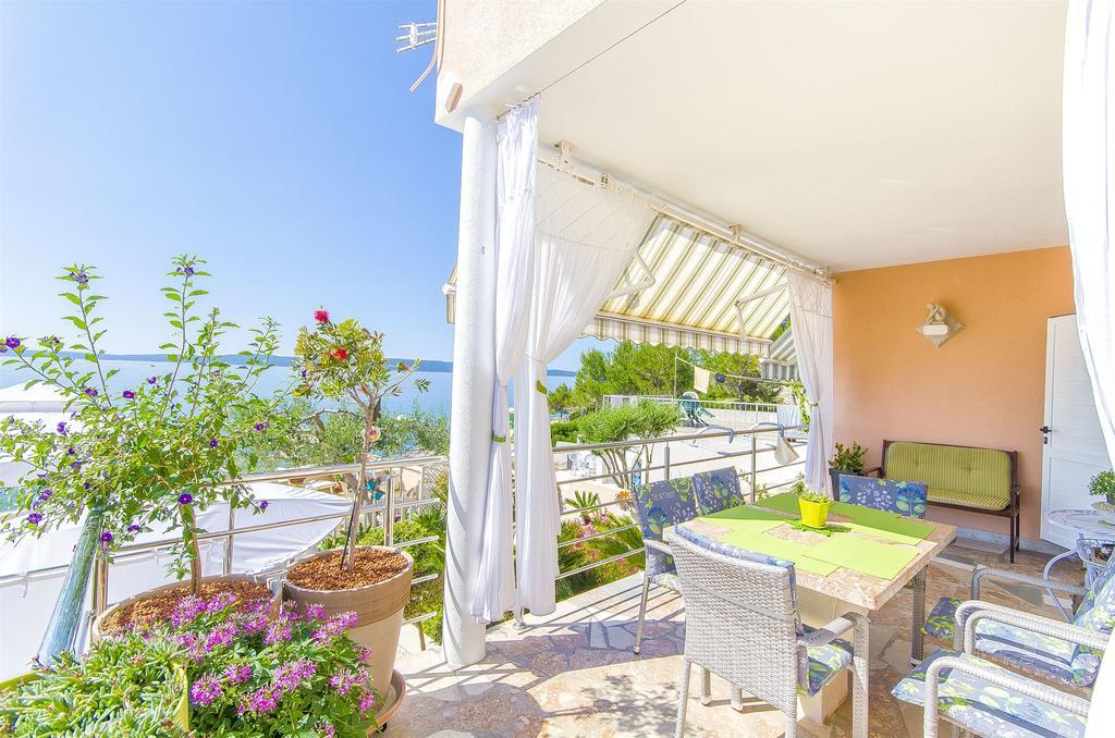 Apartments Nives Trogir Bagian luar foto